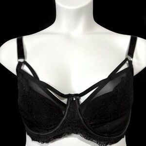 Charade, Black Underwire Bra, Size 36H 🫦
